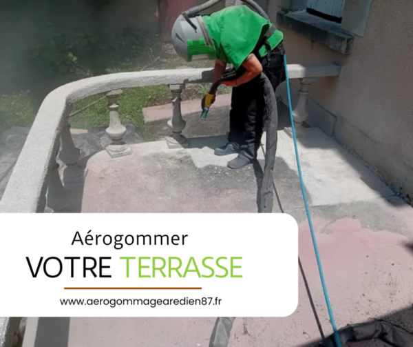 Votre terrasse a grisé après l’hiver ?